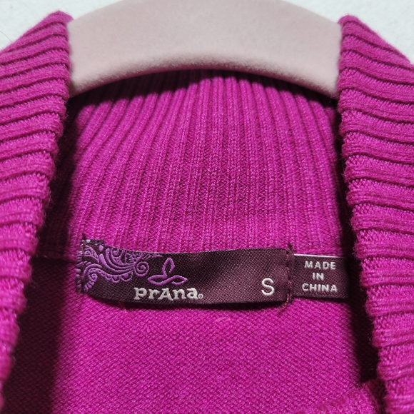 Prana Quarter Zip Sweater Size Small - Picture 3 of 4